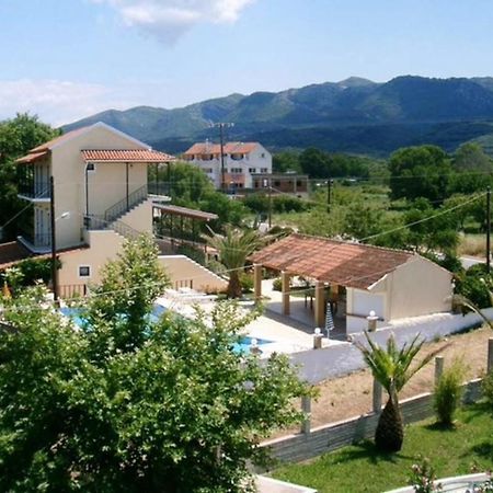 Villa Fondas Roda Экстерьер фото