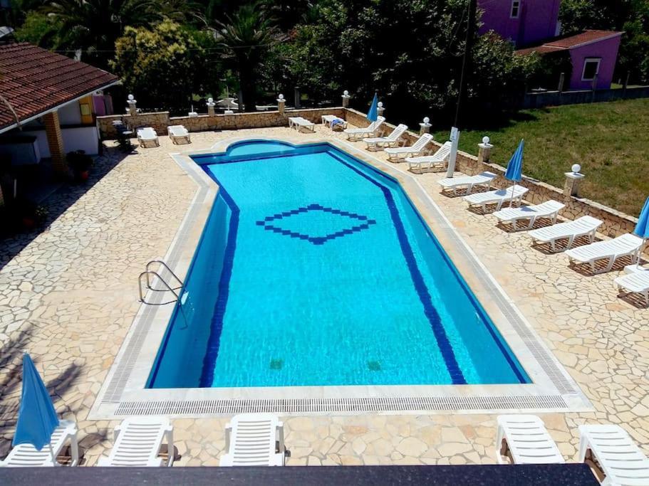 Villa Fondas Roda Экстерьер фото