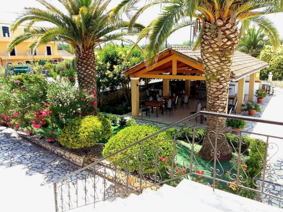 Villa Fondas Roda Экстерьер фото